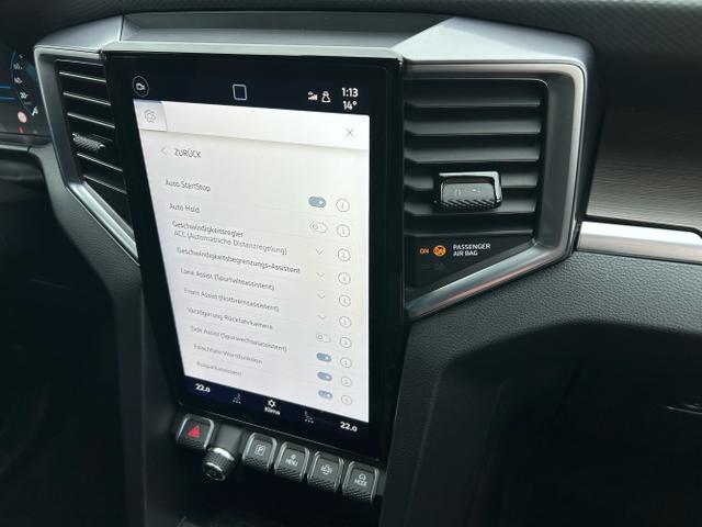 Volkswagen / Amarok / Grau / / / Style 3.0 TDI V6 4MOTION / AHK Navi