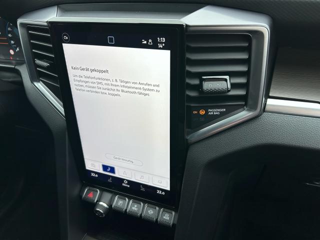 Volkswagen / Amarok / Grau / / / Style 3.0 TDI V6 4MOTION / AHK Navi