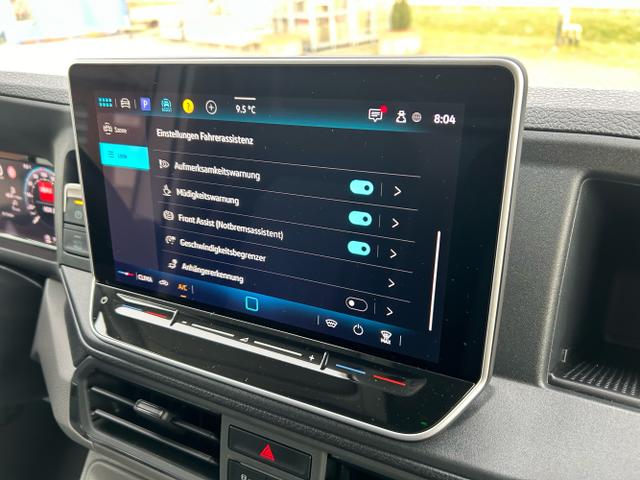 Volkswagen / Crafter Kastenwagen / Wei&szlig; / / / 30 2.0 TDI HD MR Aut. L3H3 / 4 J. Garantie