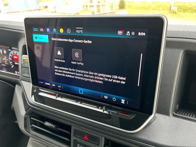 Volkswagen / Crafter Kastenwagen / Wei&szlig; / / / 30 2.0 TDI HD MR Aut. L3H3 / 4 J. Garantie