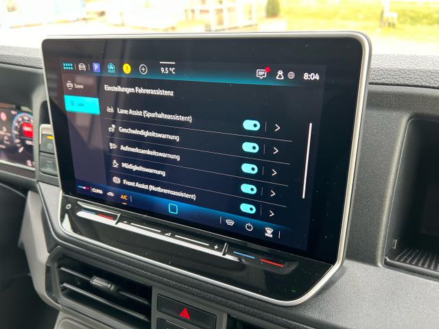 Volkswagen / Crafter Kastenwagen / Wei&szlig; / / / 30 2.0 TDI HD MR Aut. L3H3 / 4 J. Garantie