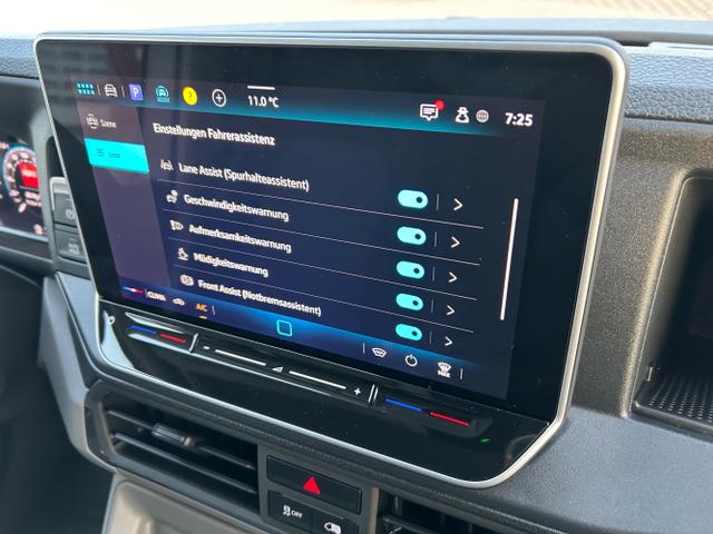 Volkswagen / Crafter Kastenwagen / Wei&szlig; / / / 35 2.0 TDI MR 4x4 Aut. L3H2 / Sperre