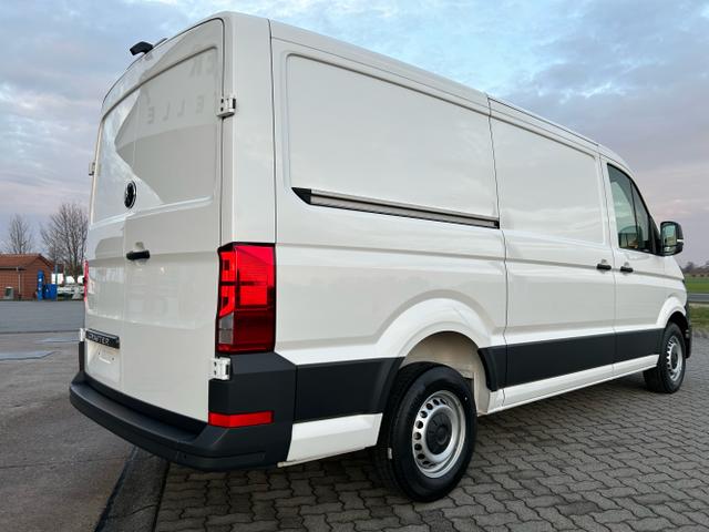 Volkswagen / Crafter Kastenwagen / Wei&szlig; / / / 30 2.0 TDI MR L3H2 / 4 J. Garantie