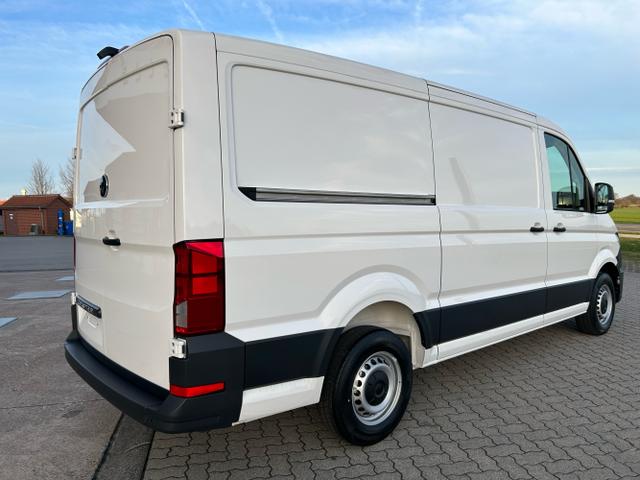 Volkswagen / Crafter Kastenwagen / Wei&szlig; / / / 30 2.0 TDI MR Aut. L3H2 / 4 J. Garantie