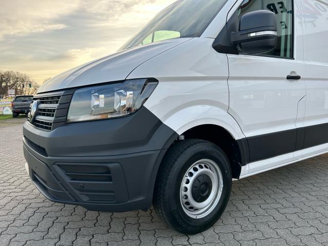Volkswagen / Crafter Kastenwagen / Wei&szlig; / / / 30 2.0 TDI MR Aut. L3H2 / 4 J. Garantie