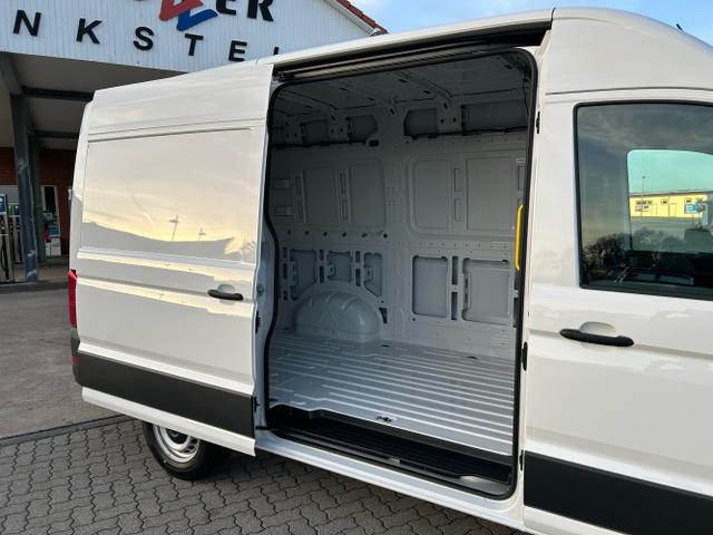 Volkswagen / Crafter Kastenwagen / Wei&szlig; / / / 30 2.0 TDI HD MR L3H3 / 4 J. Garantie