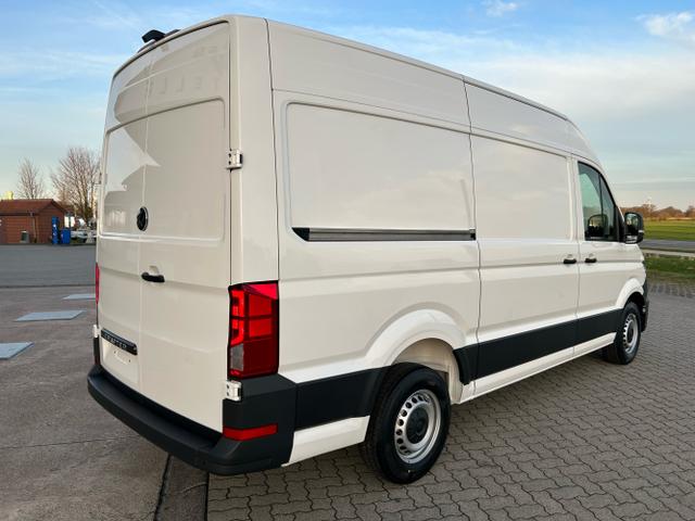 Volkswagen / Crafter Kastenwagen / Wei&szlig; / / / 30 2.0 TDI HD MR L3H3 / 4 J. Garantie