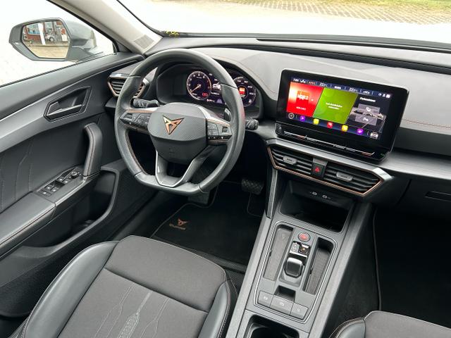 CUPRA / Formentor / Wei&szlig; / / / 1.5 TSI DSG / AHK