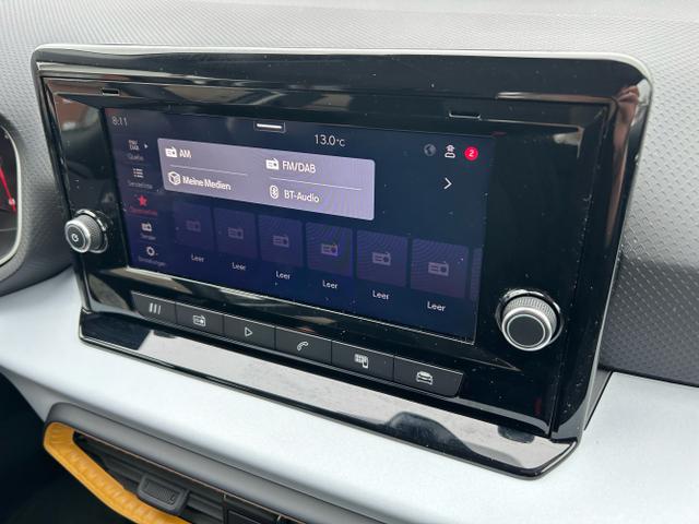 Seat / Arona / Grau / / / 1.0 TSI DSG / Wireless Full Link