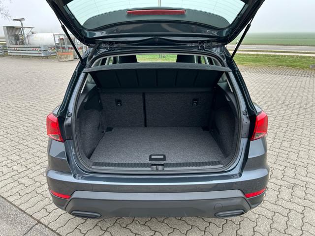 Seat / Arona / Grau / / / 1.0 TSI DSG / Wireless Full Link