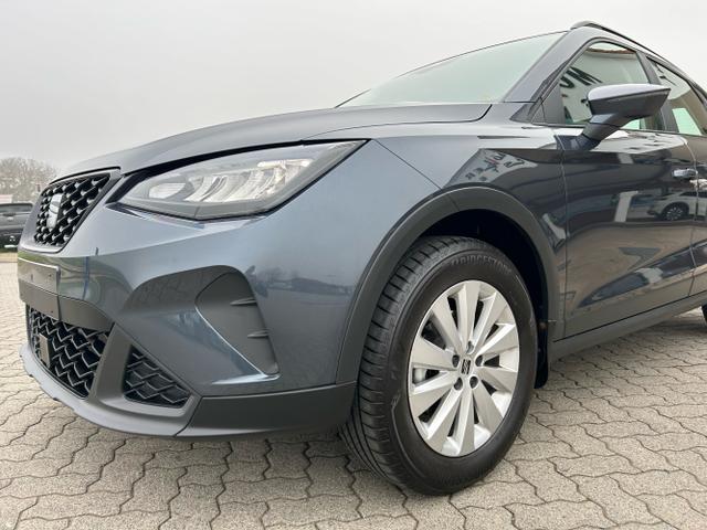 Seat / Arona / Grau / / / 1.0 TSI DSG / Wireless Full Link