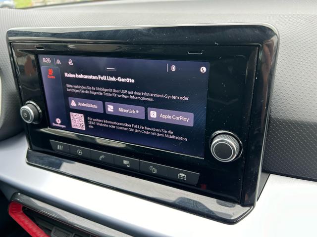 Seat / Arona / Wei&szlig; / / / 1.0 TSI DSG / Sitzheizung