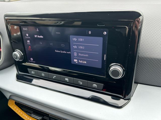 Seat / Arona / Grau / / / 1.0 TSI DSG / Wireless Full Link