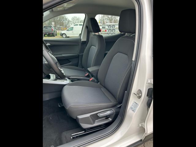 Seat / Arona / Grau / / / 1.0 TSI DSG / Wireless Full Link