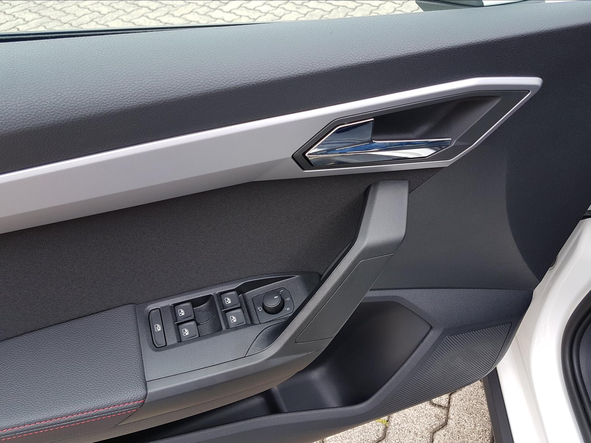 Seat / Arona /  /  /  / 