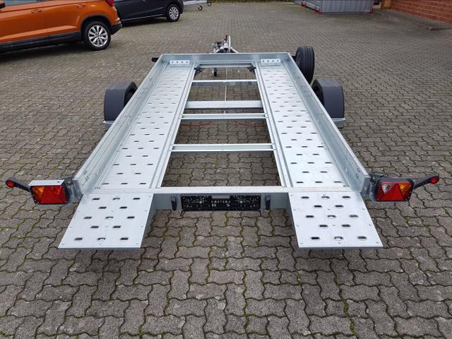 TEMA / Temared Car / / / / 