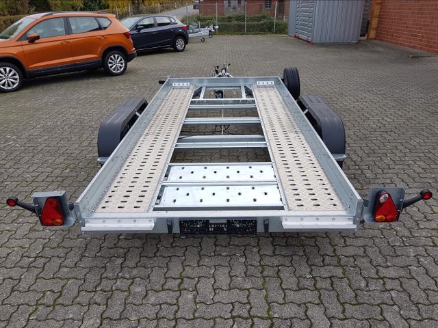 TEMA / Temared Car / / / / 