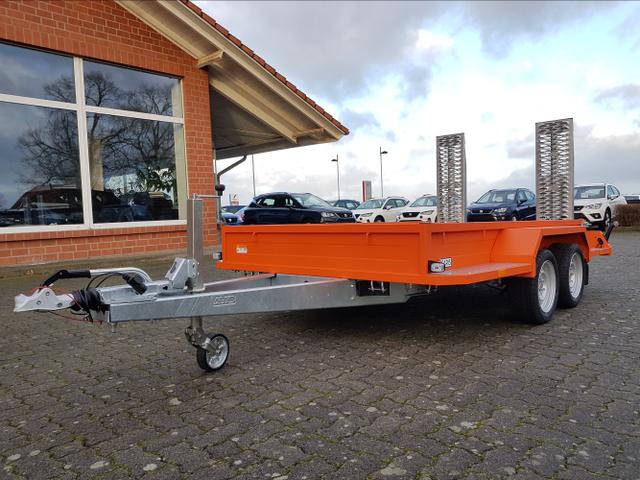 Saris / Transporter / / / / 