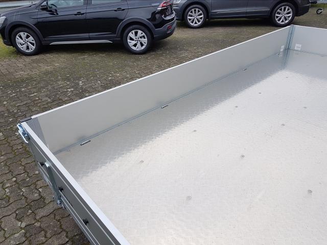 TEMA / Temared Tipper / / / / 