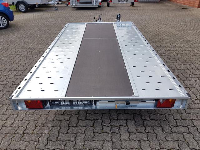 TEMA / Temared Carkeeper / / / / 