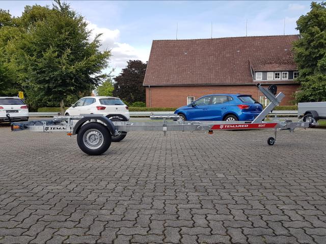 TEMA / Temared Boat / / / / 