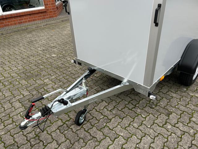 Saris / Kofferanh&auml;nger / / / / GO 256 134 138 1350 1 1,35t Kofferanh&auml;nger Garage Grau