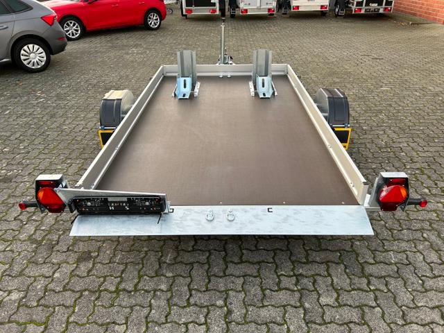 Humbaur / Motorradanhänger / / / / HKT 183117 S 1,8t absenkbar gebremst Radhalterung