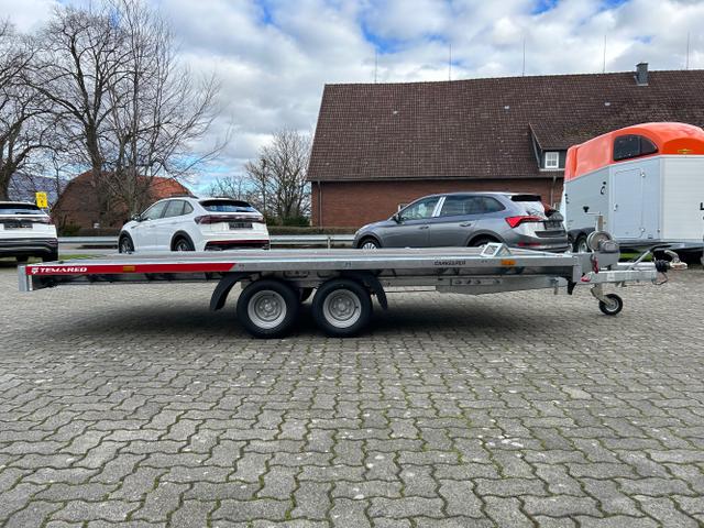 TEMA / Temared Carkeeper / / / / 2,7t Autotransporter Siebdruckboden