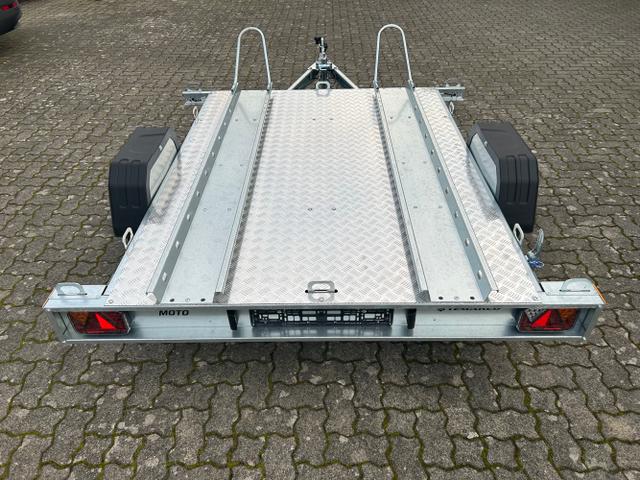 TEMA / Temared Moto / / / / 2 Premium 750kg Motorradtransporter 100km/h Alubodenplatte