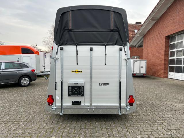 Humbaur / Pferdeanhänger / / / / 