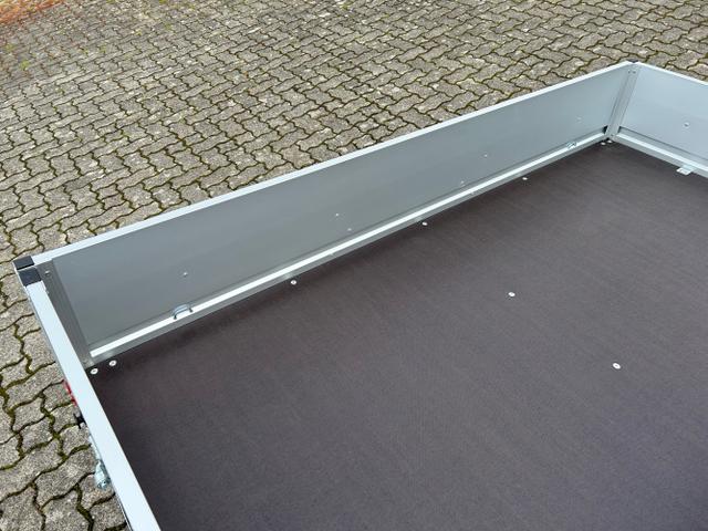 Humbaur / Einachsanhänger / / / / Startrailer H 752010 750kg Kastenanhänger