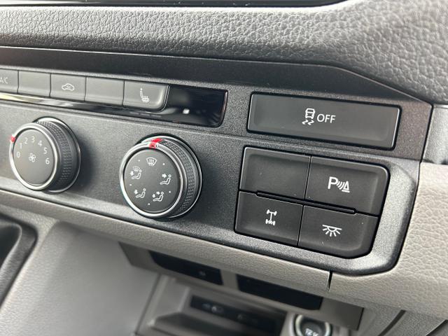 MAN / TGE Kastenwagen / Weiß / / / 3.140 2.0 TDI HD MR 4x4 L3H3 / Sperre