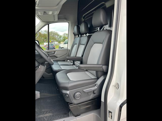 MAN / TGE Kastenwagen / Weiß / / / 3.140 2.0 TDI HD MR 4x4 L3H3 / Sperre