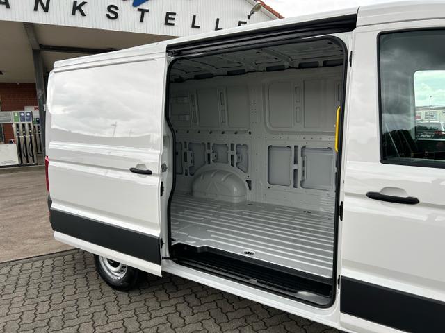 Volkswagen / Crafter Kastenwagen / Weiß / / / 30 2.0 TDI L3H2 / 4 J. Garantie