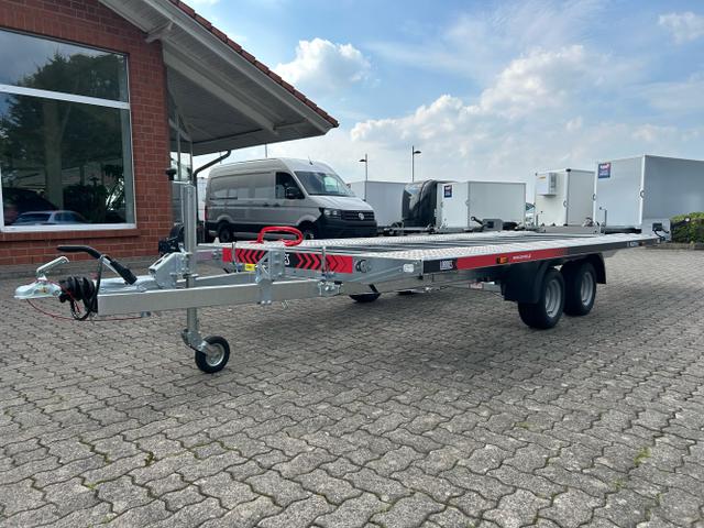 Lorries / Autotransporter / / / / 