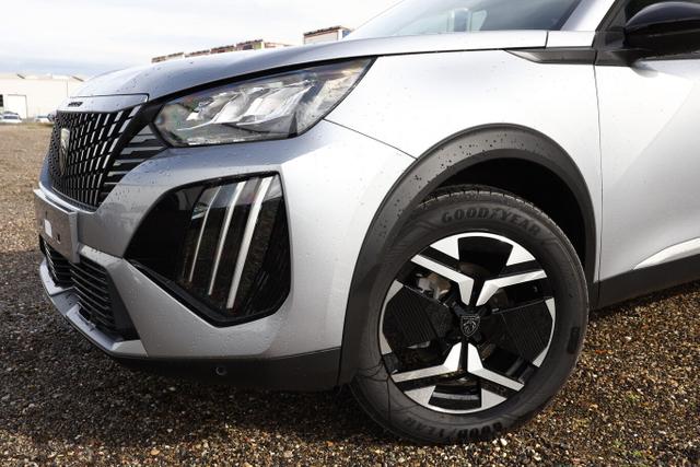 Peugeot 2008 Allure MHEV AT Nav Keyl SHZ 2xPDC CarP DigC 