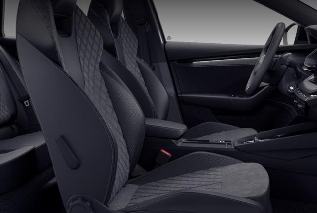 Skoda Octavia Combi Sportline TDI DSG Sportl Matrix AHK Nav ACC 