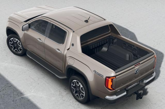 Volkswagen Amarok Aventura 3.0 TDI 241 AT 4M HardT Matrix 