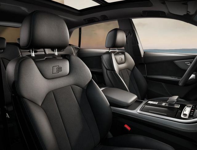 Audi Q8 S line TFSI e 394 2xS 22Z Laser Tour Pano Stadt 