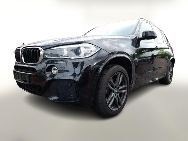 BMW X5 - xDrive30d Pano Kam360° 20Z AHK SHZ PDC SportS