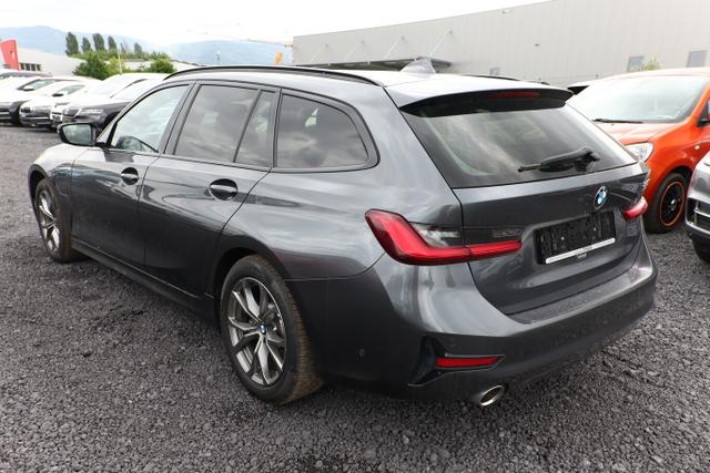 BMW 3er Sport Line 330e Touring AHK Laser HUD ParkA 360° 