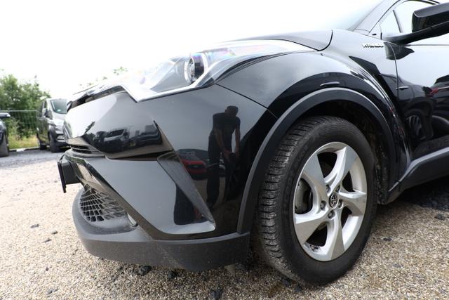 Toyota C-HR Flow 1.8 Hybrid 122 CVT PDC Temp Kam LaneAs 