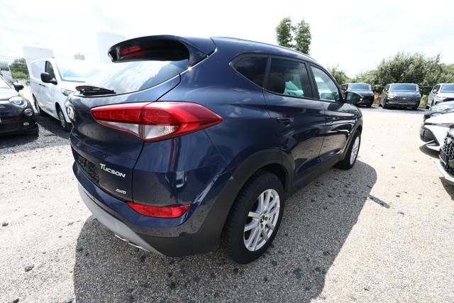 Hyundai TUCSON Advantage 1.6 177 4WD Nav PDC LM17Z KeyL 