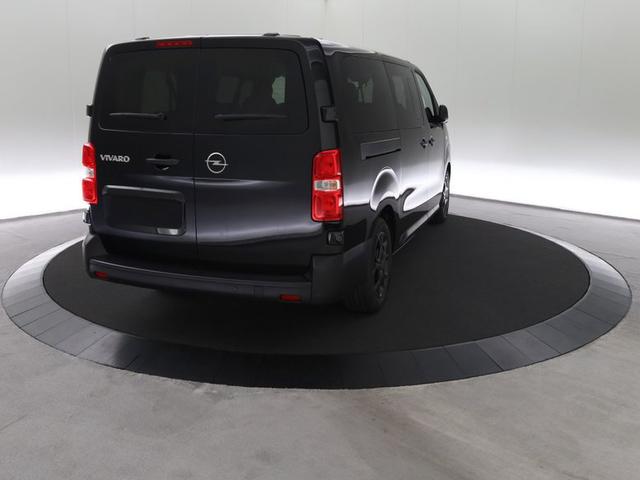 Opel Vivaro Kombi 9-Sitzer Lang 2.0 Diesel 8-Gang Automatikgetriebe 
