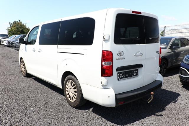 Toyota Proace Verso Family 2.0 D-4D 150 L2 9S Nav. PDC 