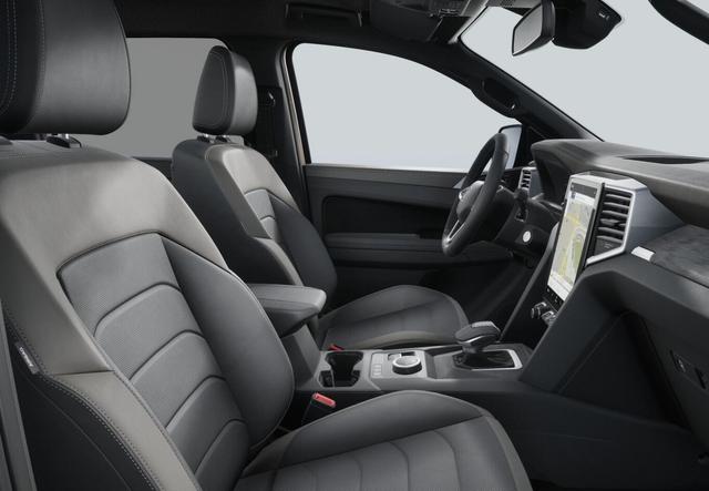 Volkswagen Amarok Aventura 3.0 TDI 241 4M HardT Matrix AHK 