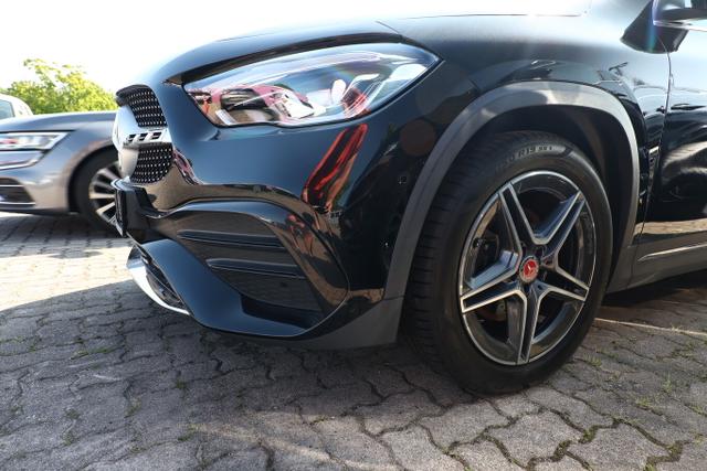 Mercedes-Benz GLA AMG Line 200 DCT Leder ParkAs LED eHK SHZ 