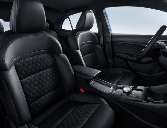 MG MG3 Luxury 3 1.5 HEV+ 195 LED Nav ACC SHZ Kam360° 