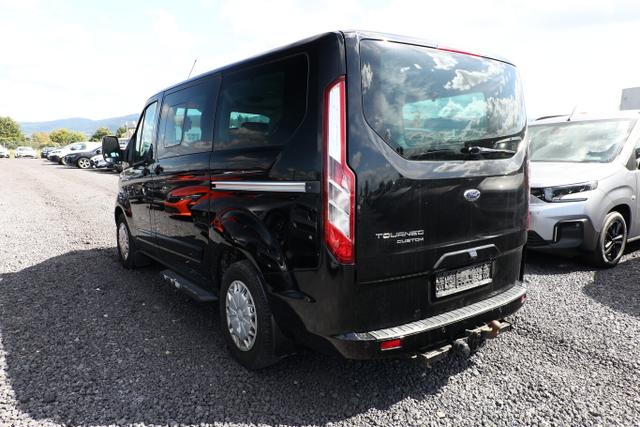 Ford Tourneo Custom Titanium 310 L1 2.0 TDCi 170 AHK 
