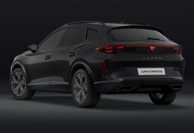 Cupra Formentor 1.5 eTSI 150 DSG LED Pano Edge SHZ ACC 